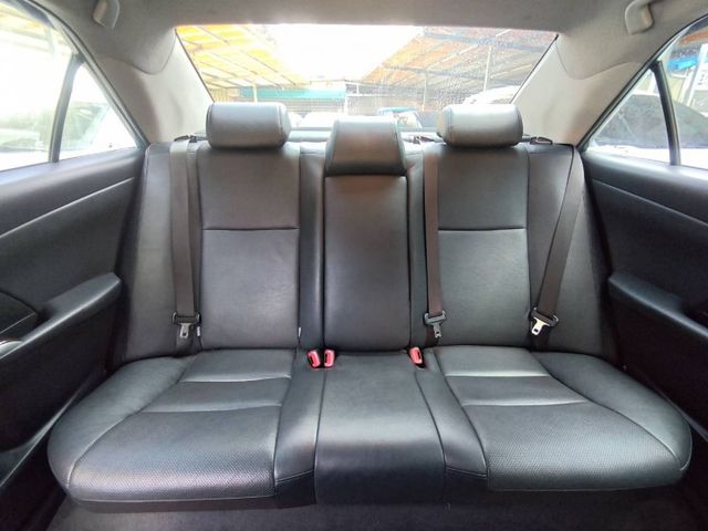 【全場認證里程保證】僅9萬km、精裝影音、導航倒顯、HID、循跡、原鈑原廠保養  第12張相片