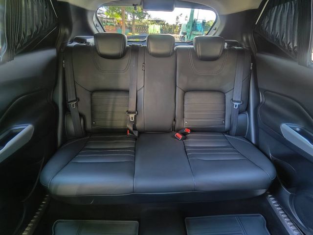 【全場認證里程保證】智行旗艦、保證5萬km、空力套件、盲點、原鈑原廠保養、五大保固  第17張相片