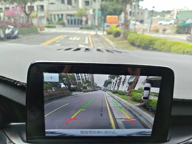 【全場認證里程保證】ST-LINE、空力套件、FSK冰鑽、LV2、原鈑原廠延保  第15張相片