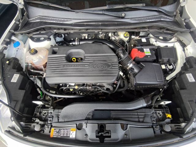 【全場認證里程保證】ST-LINE、空力套件、FSK冰鑽、LV2、原鈑原廠延保  第19張相片