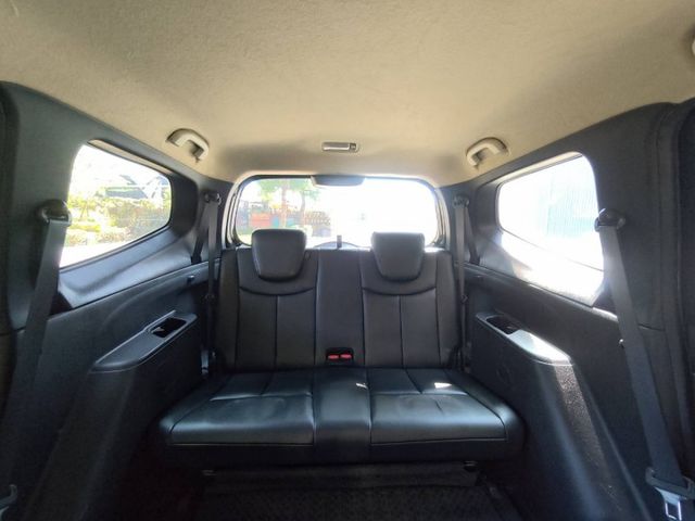 【全場認證里程保證】7人座、空力套件、10吋安卓、導航倒顯、IKEY  第16張相片