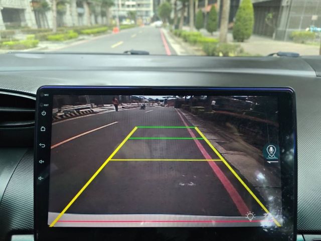 【全場認證里程保證】安卓機、導航倒顯、LED魚眼、快撥鍵、17吋鋁圈、五大保固  第12張相片