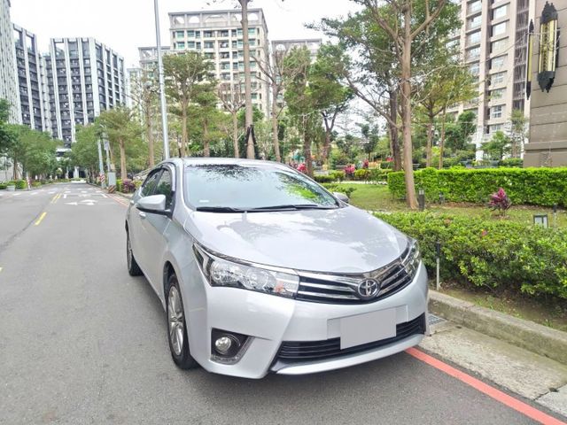 【全場認證里程保證】僅10萬km、9吋安卓機、導航倒顯、定速、恆溫、原鈑原廠保養  第3張相片