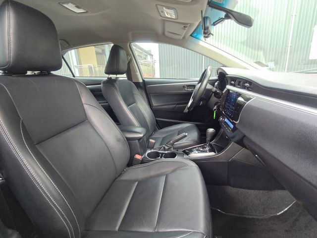 【全場認證里程保證】僅10萬km、9吋安卓機、導航倒顯、定速、恆溫、原鈑原廠保養  第10張相片