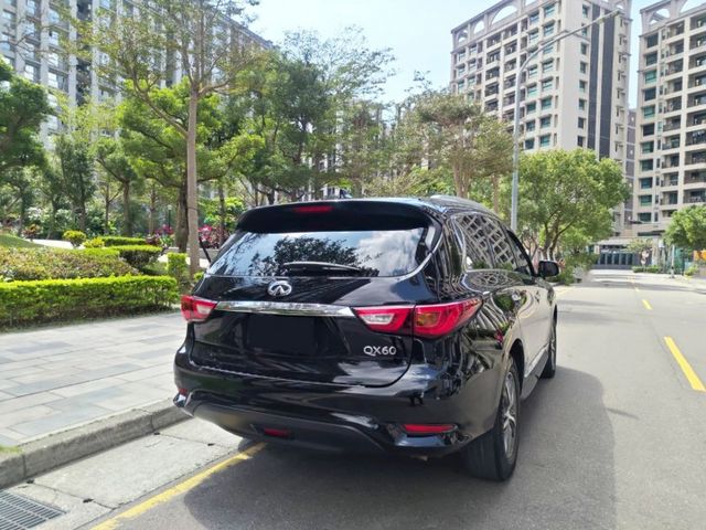 【全場認證里程保證】12吋安卓、四鏡頭行車記錄器、環景、雙電動椅、電尾門、原鈑件  第7張相片