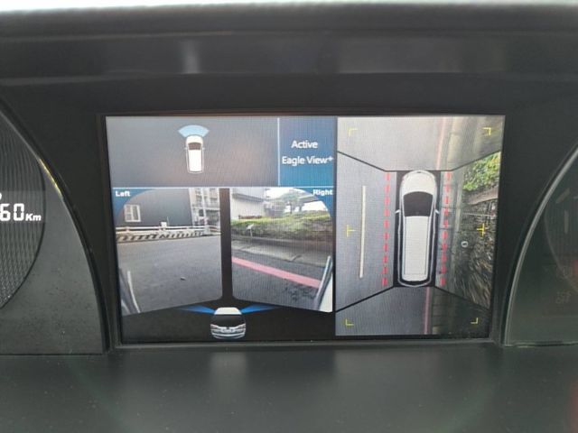 【全場認證里程保證】旗艦型、僅跑10萬、前後雙大螢幕、盲區鏡頭、雙電滑門、原鈑件  第10張相片