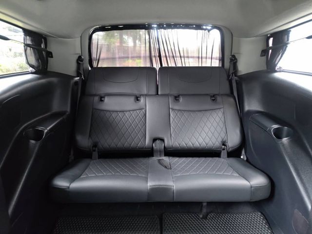 【全場認證里程保證】旗艦型、僅跑10萬、前後雙大螢幕、盲區鏡頭、雙電滑門、原鈑件  第15張相片