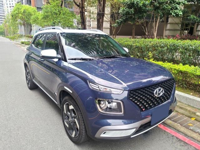 【全場認證里程保證】小改款、僅4萬KM、藍白雙色、定速、自動煞停、原鈑原廠延保  第3張相片