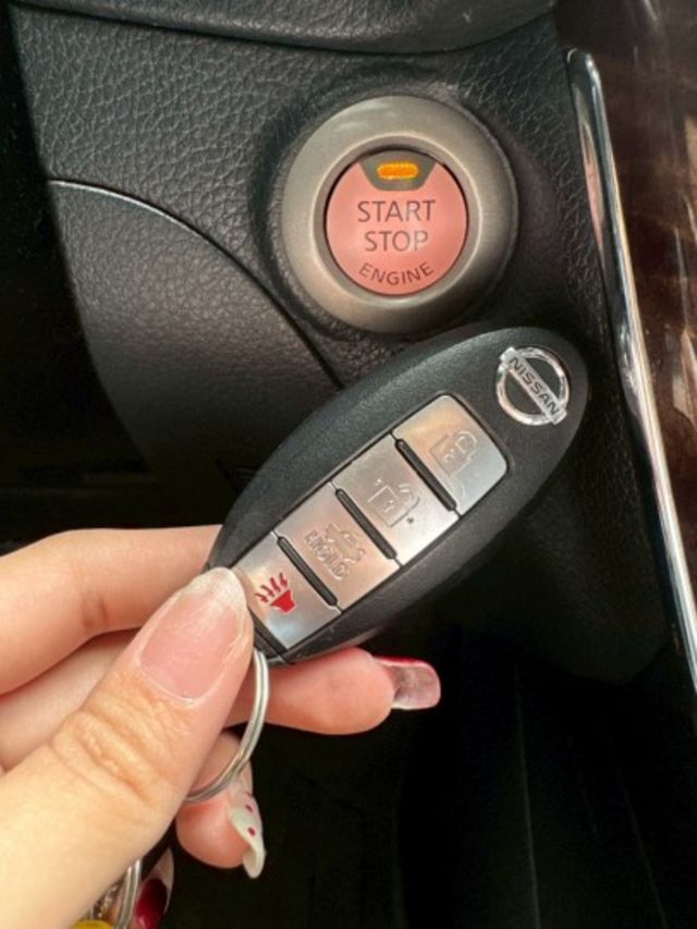 【全場認證里程保證】17吋鋁圈、世盟對四卡鉗、後加大碟盤、10吋安卓機、導航倒顯  第14張相片