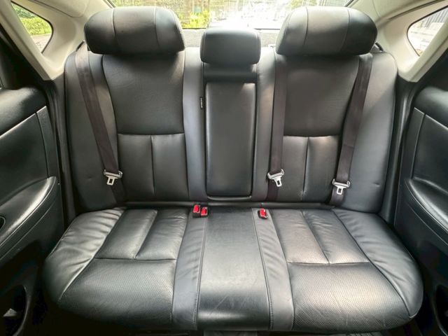 【全場認證里程保證】17吋鋁圈、世盟對四卡鉗、後加大碟盤、10吋安卓機、導航倒顯  第17張相片