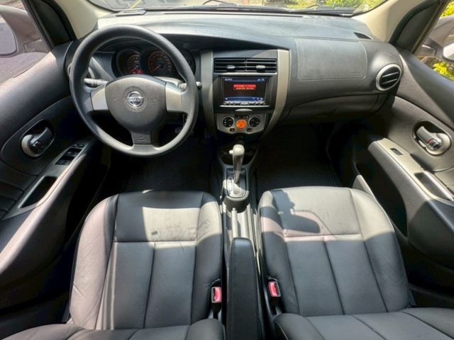 【全場認證里程保證】保證里程5萬km、車頂架、防刮輪拱、倒顯、恆溫、原鈑原廠保養  第7張相片