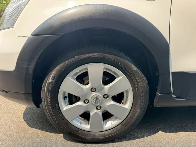 【全場認證里程保證】保證里程5萬km、車頂架、防刮輪拱、倒顯、恆溫、原鈑原廠保養  第18張相片