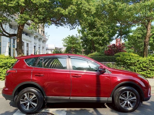 【全場認證里程保證】IKEY、LED、電動椅、7安、倒顯、定速、雙區恆溫、原鈑件  第4張相片