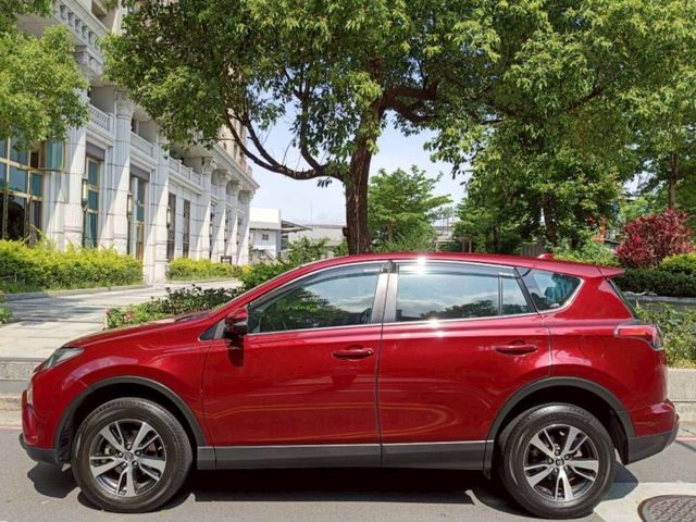 【全場認證里程保證】IKEY、LED、電動椅、7安、倒顯、定速、雙區恆溫、原鈑件  第5張相片