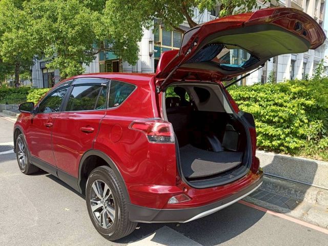 【全場認證里程保證】IKEY、LED、電動椅、7安、倒顯、定速、雙區恆溫、原鈑件  第7張相片