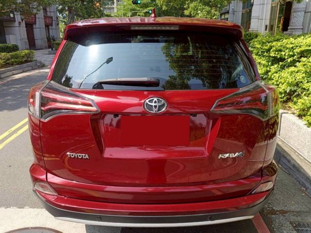 【全場認證里程保證】IKEY、LED、電動椅、7安、倒顯、定速、雙區恆溫、原鈑件  第8張相片