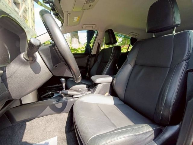 【全場認證里程保證】IKEY、LED、電動椅、7安、倒顯、定速、雙區恆溫、原鈑件  第11張相片