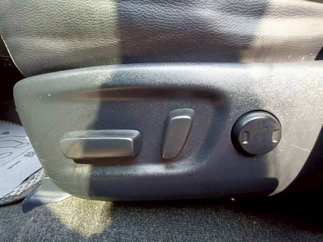 【全場認證里程保證】IKEY、LED、電動椅、7安、倒顯、定速、雙區恆溫、原鈑件  第15張相片