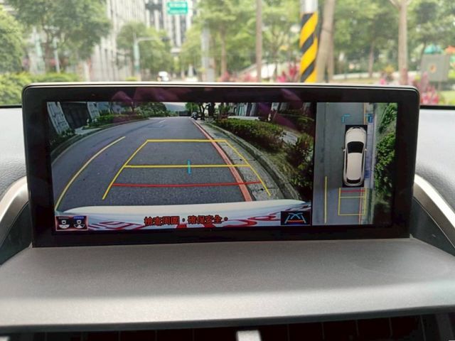 【全場認證里程保證】F-SPORT、4WD、僅7萬km、空力套件、原鈑原廠保養  第14張相片