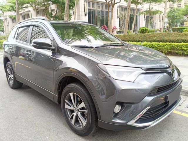 【全場認證里程保證】汽油尊爵版、盲點、ACC、電尾門、煞停、車偏、倒顯、原廠保養  第3張相片