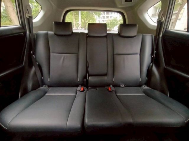 【全場認證里程保證】汽油尊爵版、盲點、ACC、電尾門、煞停、車偏、倒顯、原廠保養  第15張相片