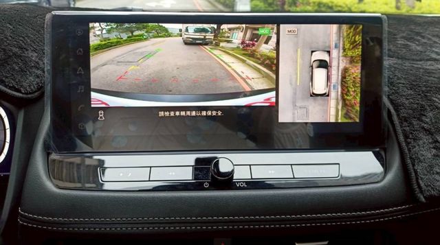 【全場認證里程保證】旗艦版、僅跑2萬、BOSE音響、空力套件、FSK冰鑽、原鈑件  第13張相片