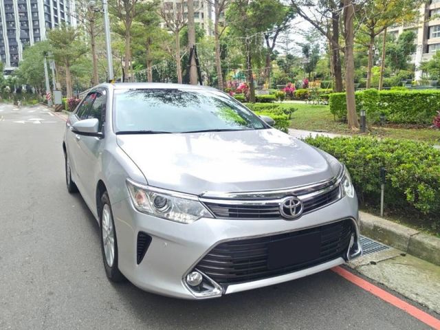 【全場認證里程保證】僅9萬km、精裝影音、導航倒顯、HID、循跡、原鈑原廠保養  第3張相片