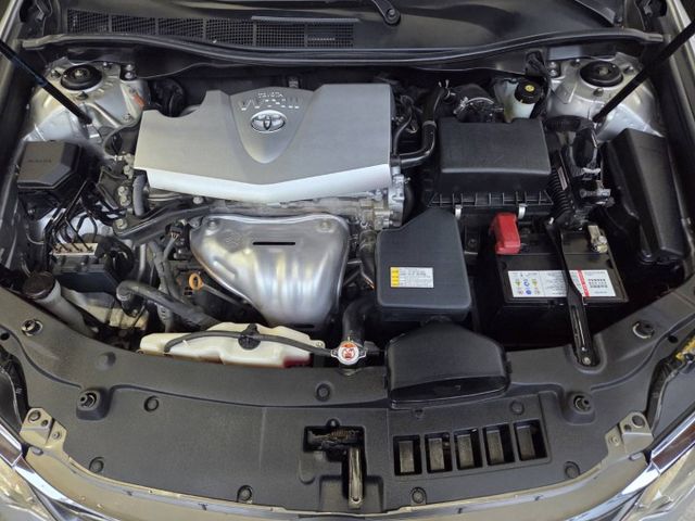 【全場認證里程保證】僅9萬km、精裝影音、導航倒顯、HID、循跡、原鈑原廠保養  第20張相片
