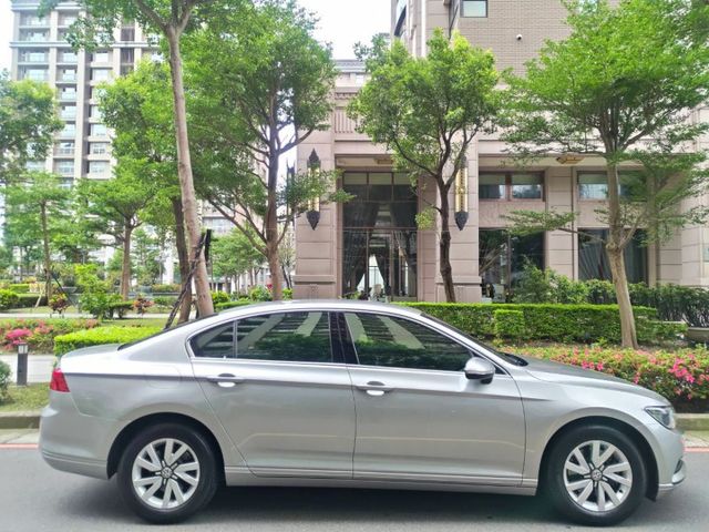 【全場認證里程保證】114年閥體電腦已更換、僅11萬km、定速、四條新胎、原鈑件  第4張相片