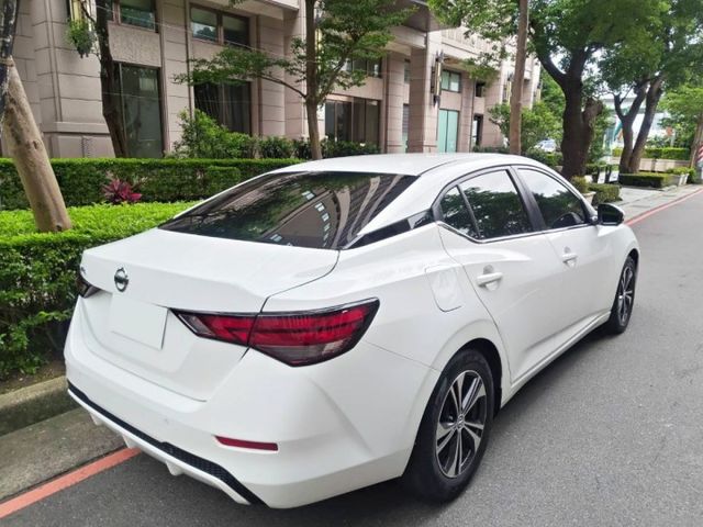【全場認證里程保證】盲點、環景、CarPlay 、JBL音響、環艙氣氛燈、原廠保養  第5張相片
