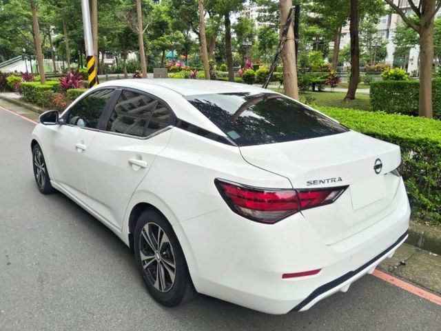 【全場認證里程保證】盲點、環景、CarPlay 、JBL音響、環艙氣氛燈、原廠保養  第7張相片