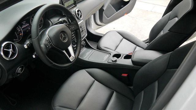 國產價入手賓士 W176 車況佳  第6張相片