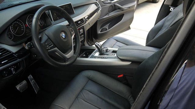 總代理 F15 30D 全景天窗直六柴油  第5張相片