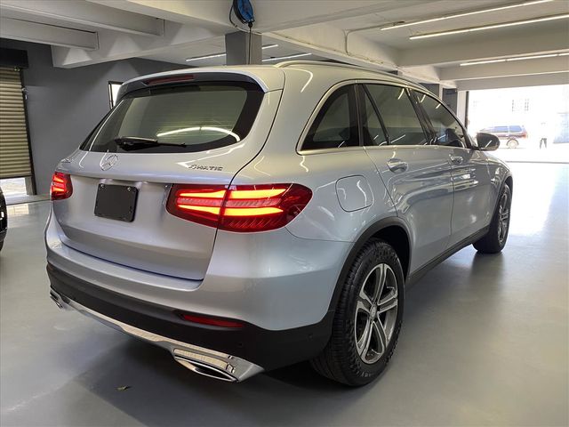 BENZ GLC250  第4張相片