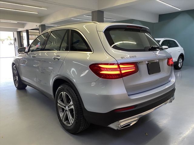 BENZ GLC250  第6張相片