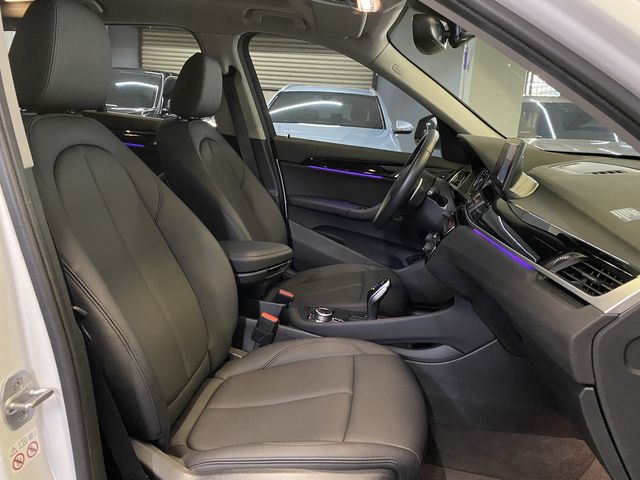 BMW X1  第9張相片