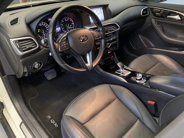 INFINITI QX30  第7張相片