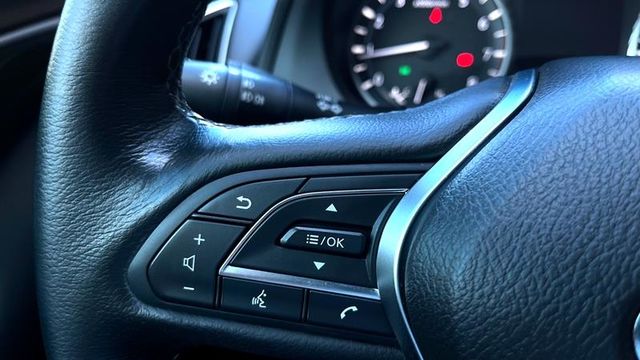 INFINITI Q50  第8張相片