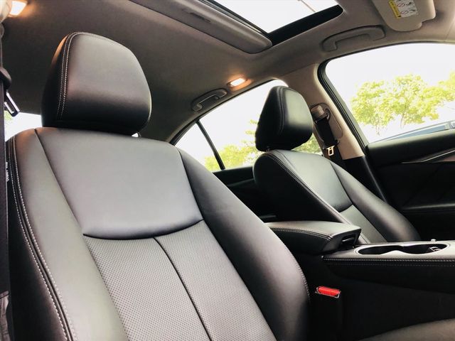 INFINITI Q50  第16張相片