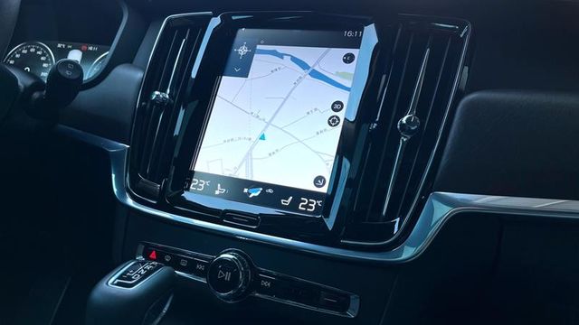 VOLVO V90  第13張相片