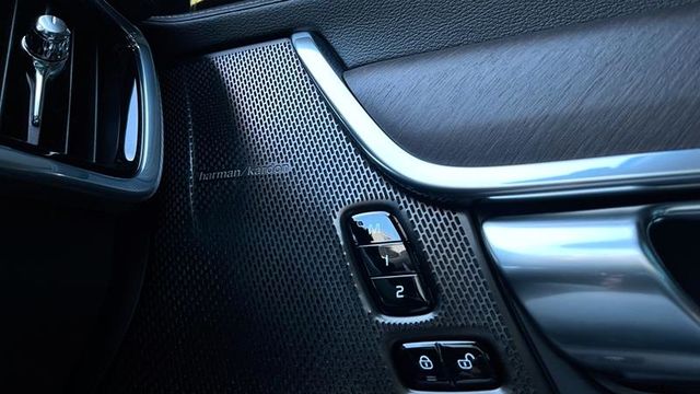 VOLVO V90  第15張相片