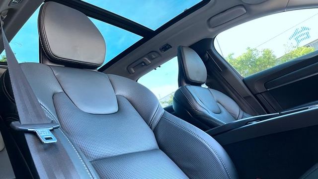 VOLVO V90  第19張相片