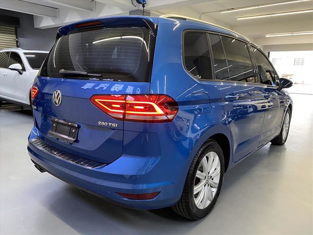 VOLKSWAGEN TOURAN  第4張相片