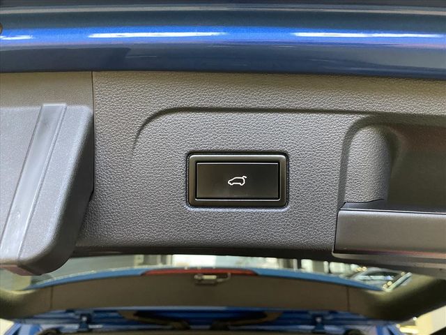 VOLKSWAGEN TOURAN  第14張相片