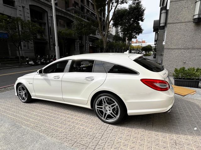 Shooting Brake  第2張相片