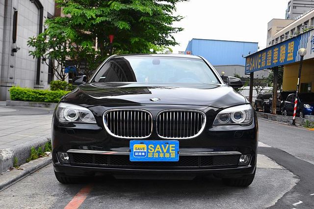 BMW 740LI  第2張相片
