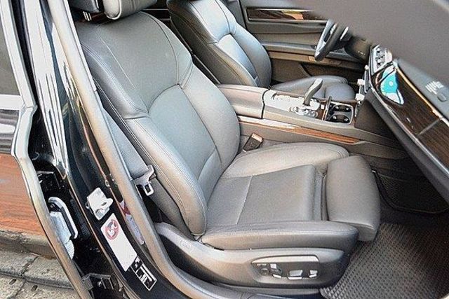 BMW 740LI  第9張相片