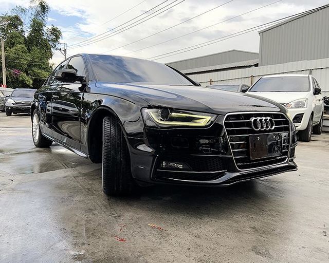 AUDI A4  第3張相片