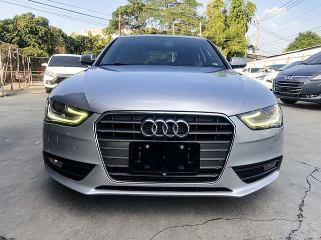 AUDI A4  第2張相片