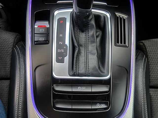AUDI A4  第15張相片